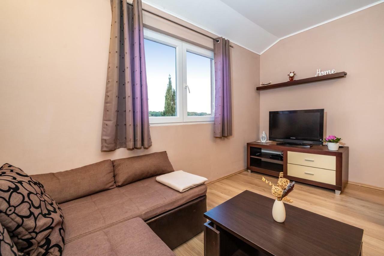 Apartment Adrian Biograd Na Moru Exteriér fotografie