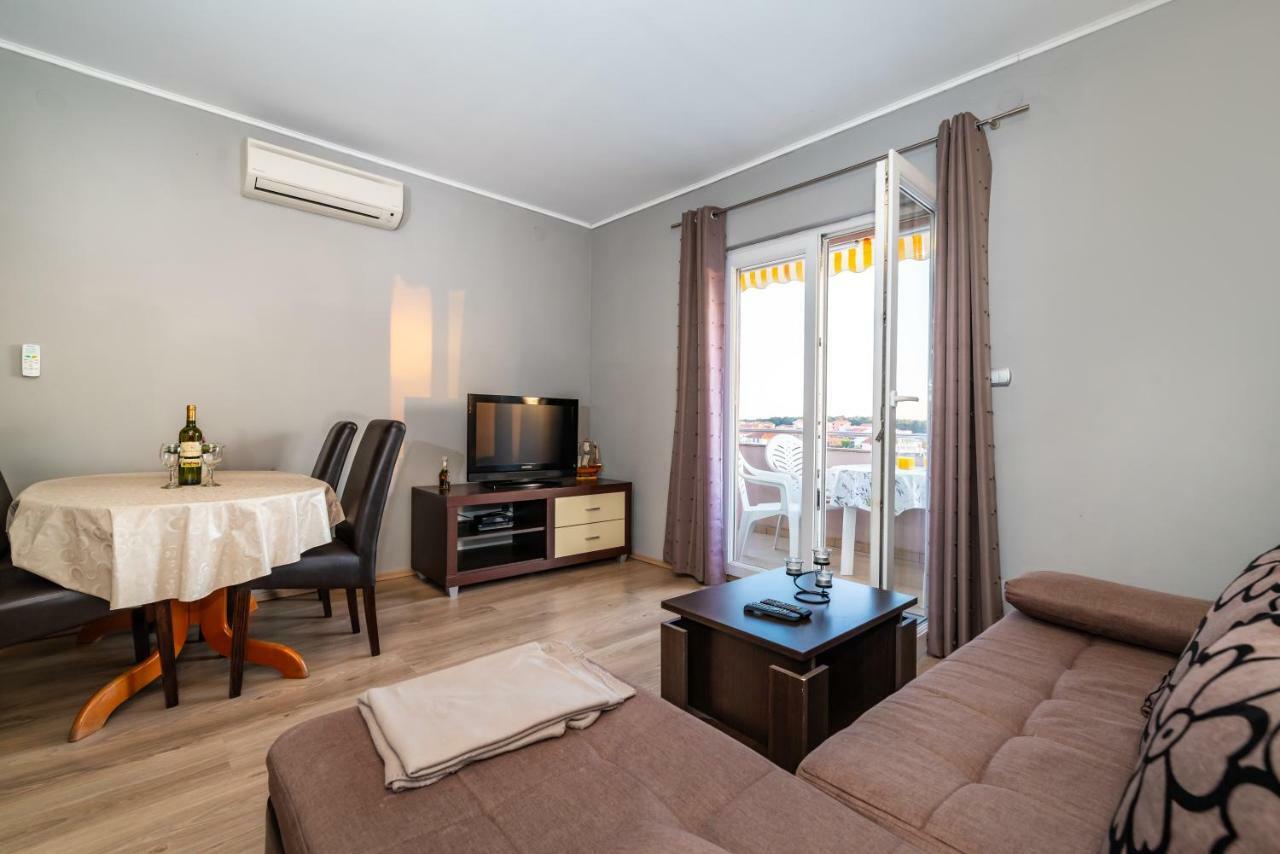 Apartment Adrian Biograd Na Moru Exteriér fotografie