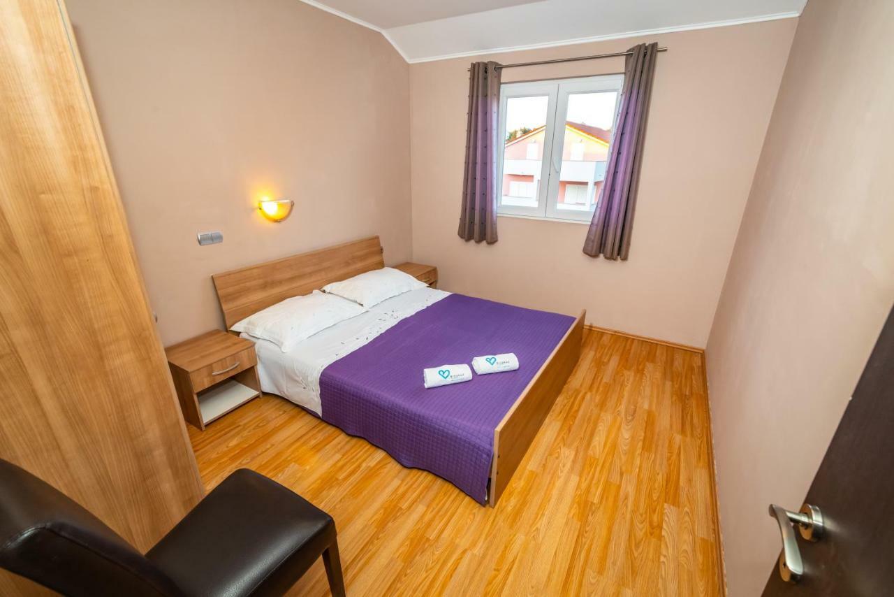 Apartment Adrian Biograd Na Moru Exteriér fotografie