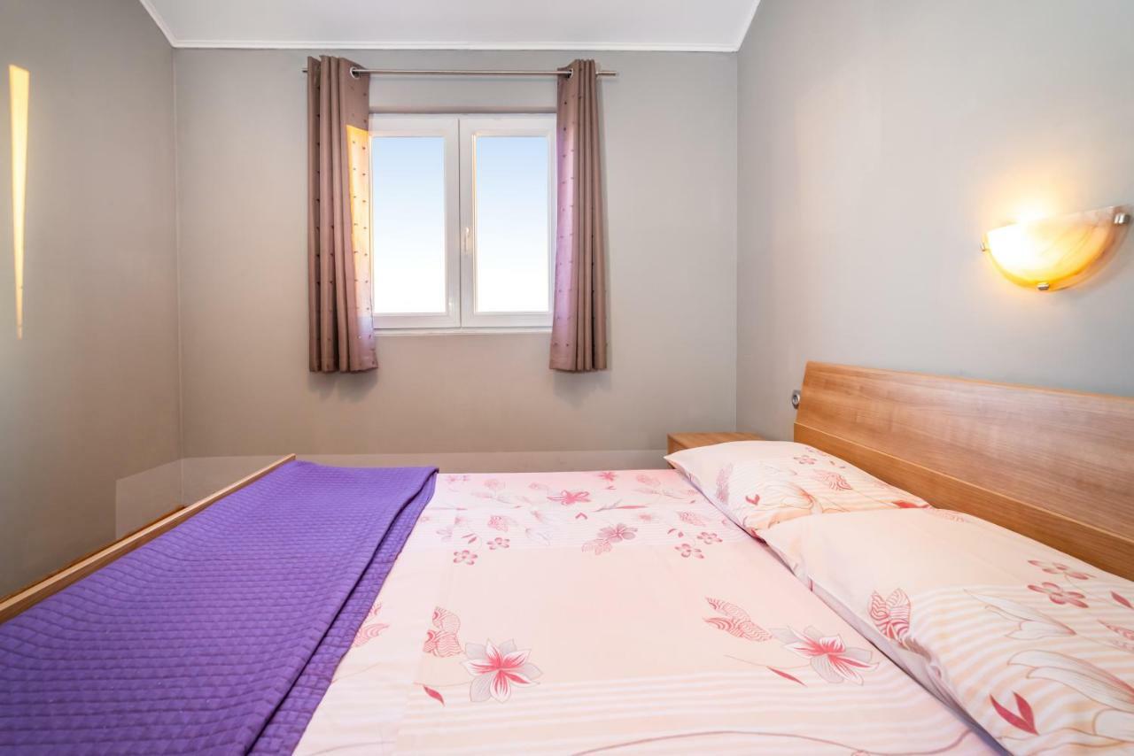 Apartment Adrian Biograd Na Moru Exteriér fotografie