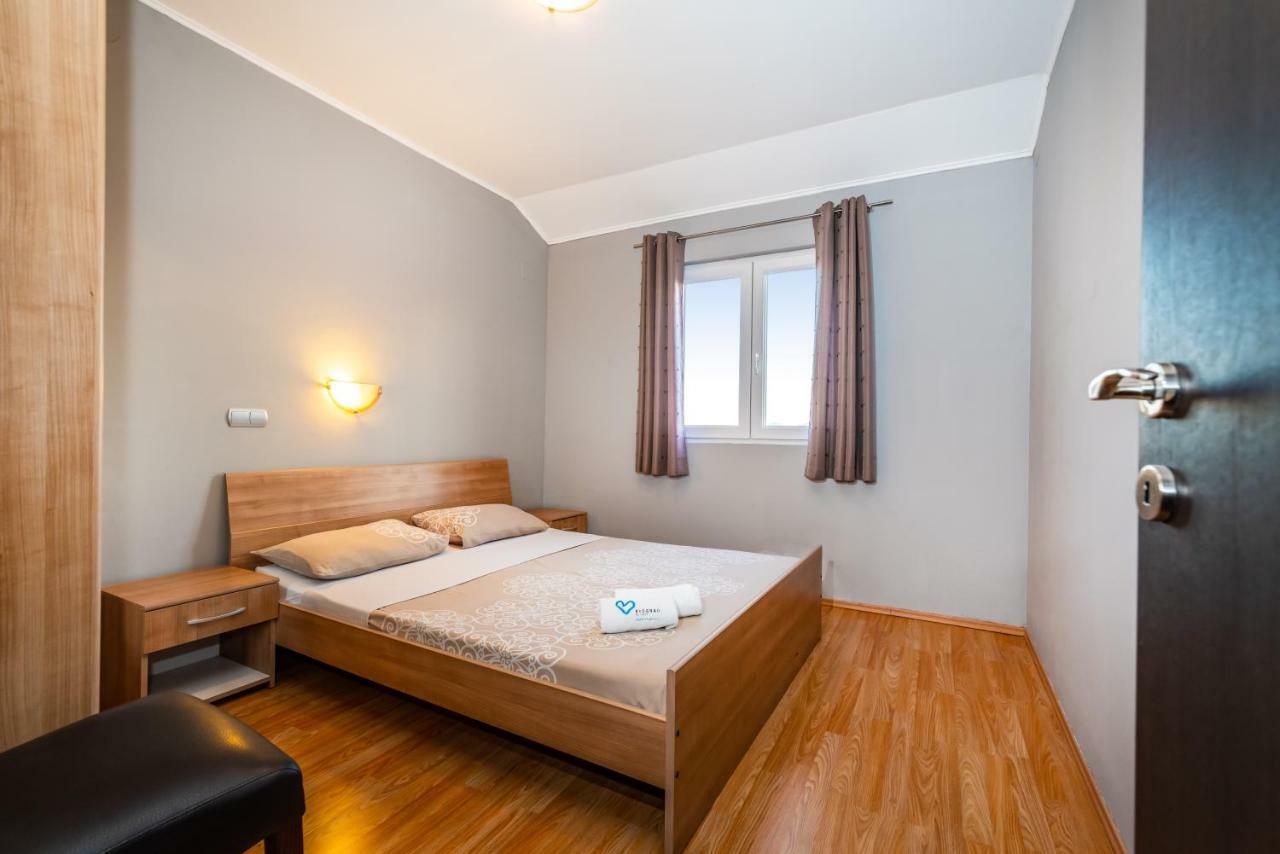 Apartment Adrian Biograd Na Moru Exteriér fotografie